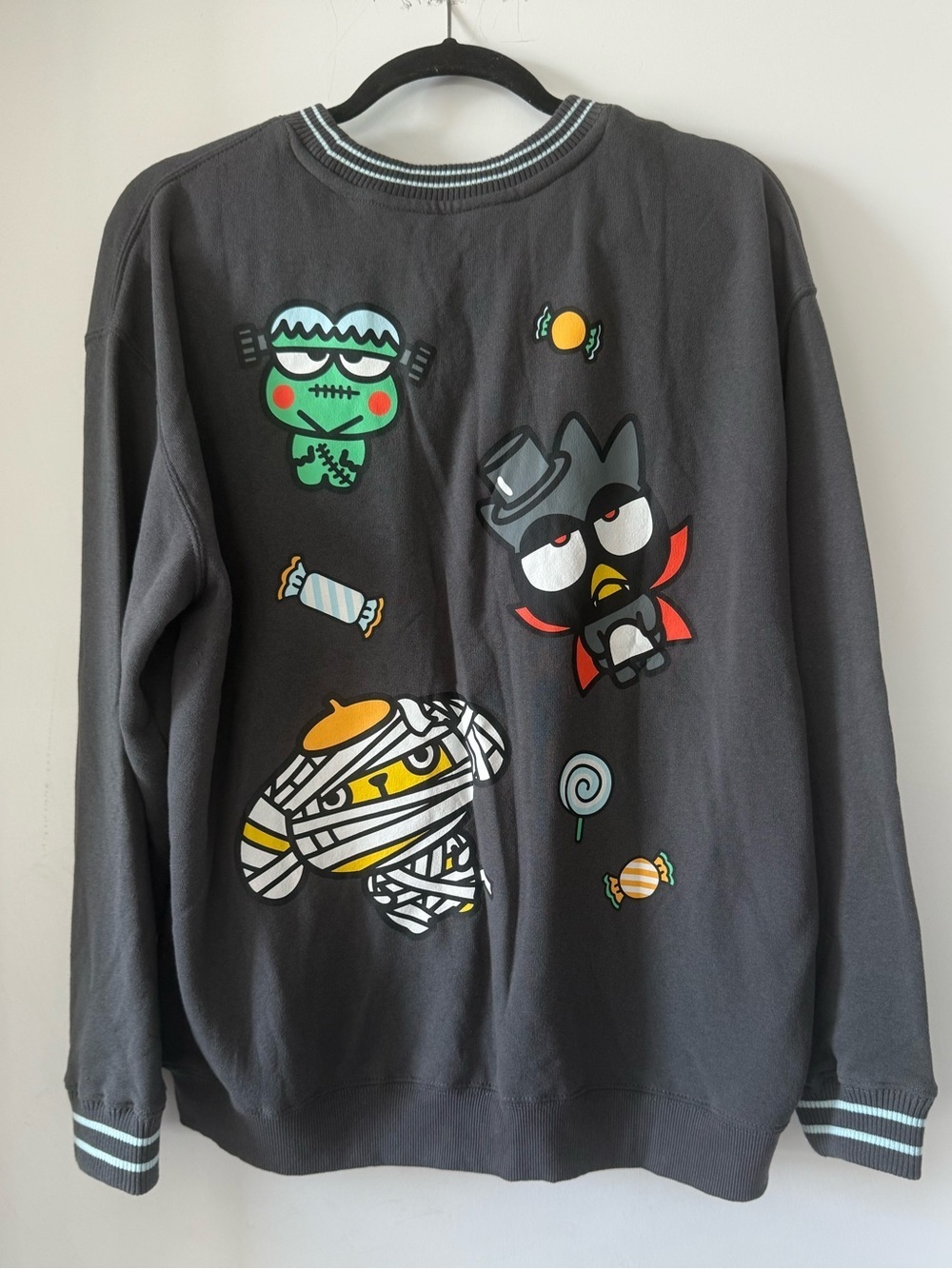 Hello Kitty Black & White Halloween Graphic Sweatshirt - Picture 2 of 3